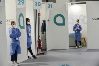 Terza dose, Sileri: \"Per categorie più fragili credo già a ottobre\"