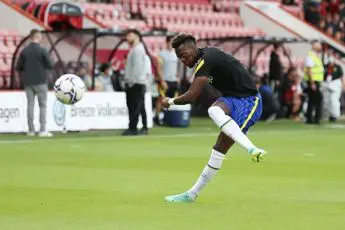 Abraham alla Roma, ufficiale: contratto fino al 2026 e maglia n.9