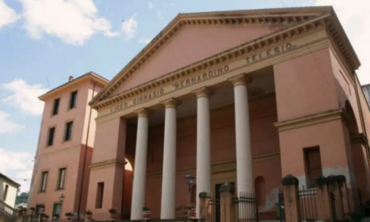 Cosenza, dal Rotary una borsa di studio per lo studente più meritevole del Telesio