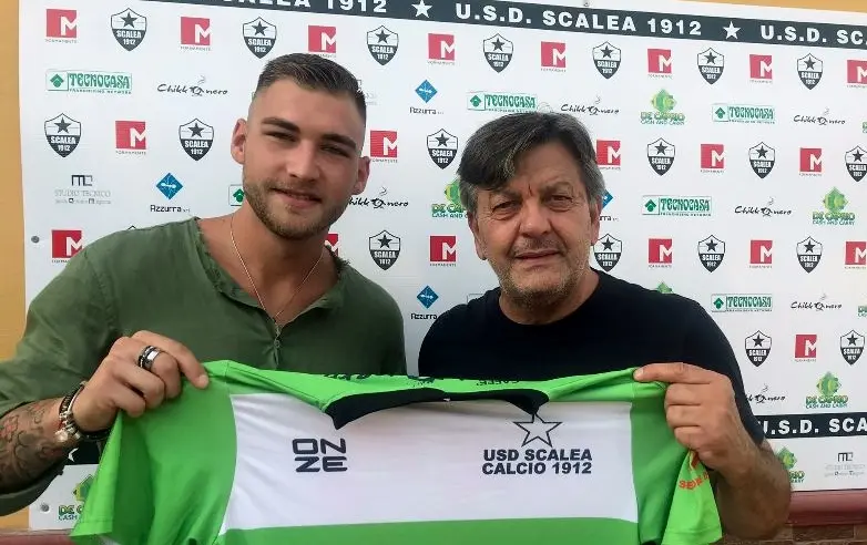 Scalea, arrivano due rinforzi: il portiere Calandra ed il difensore Perretta