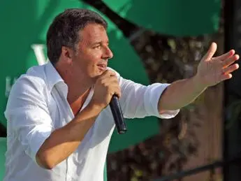 Vaccino covid, Renzi: \"Terza dose inevitabile\"