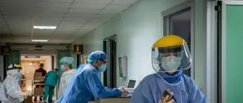 Covid oggi Italia, 4.257 contagi e 53 morti: bollettino 30 agosto