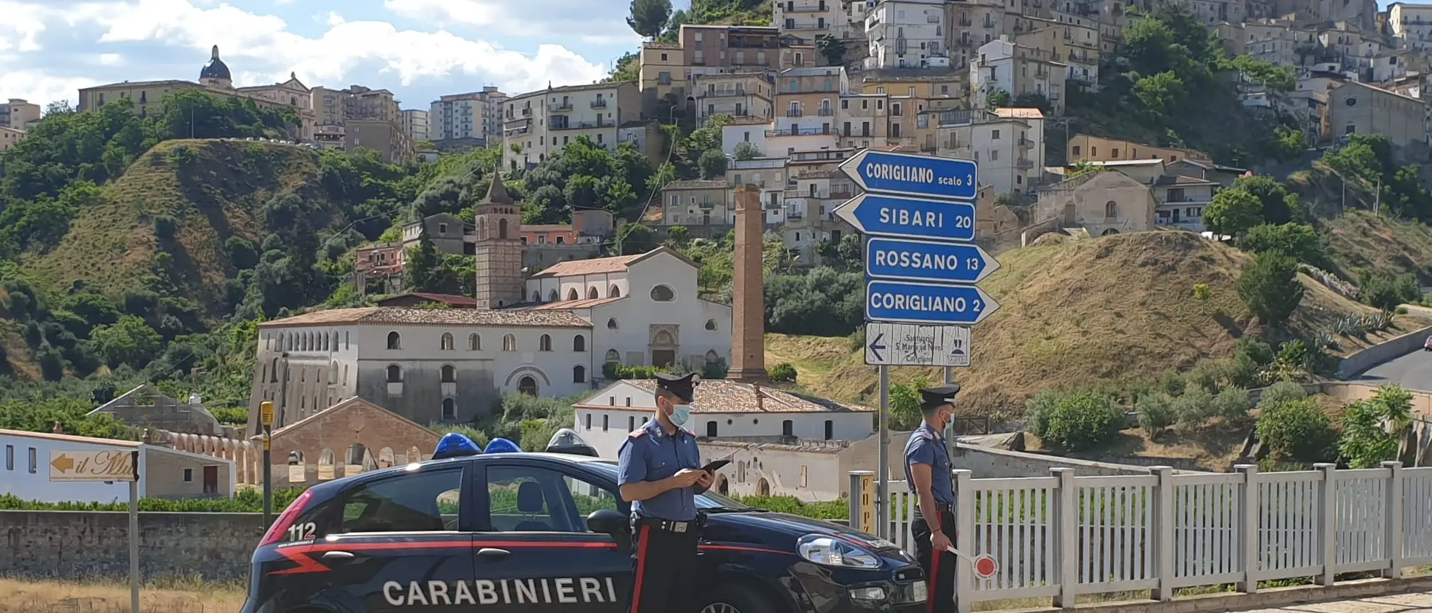 Maltratta la moglie davanti ai figli: arrestato un 50enne a Corigliano\n