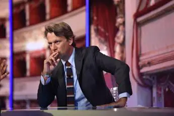 Covid, Porro: \"Attaccato perché do voce a chi parla di cure, ormai è religione sanitaria\"