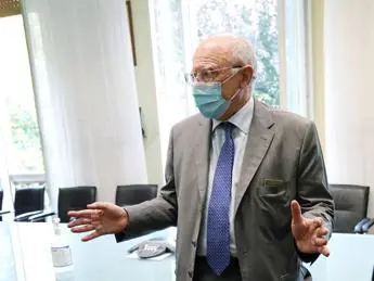 Obbligo vaccinale, Galli: \"Se Draghi riuscirà a introdurlo salirà in mia stima\"