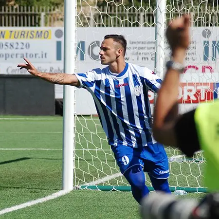 Di Piazza ufficiale al Cosenza. Contratto di due anni