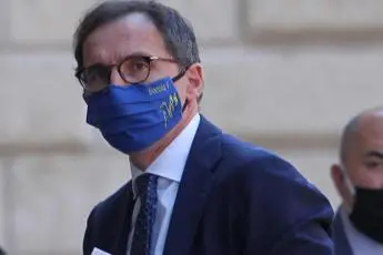 Obbligo vaccinale, Boccia: \"Chi vota no, lasci governo\"