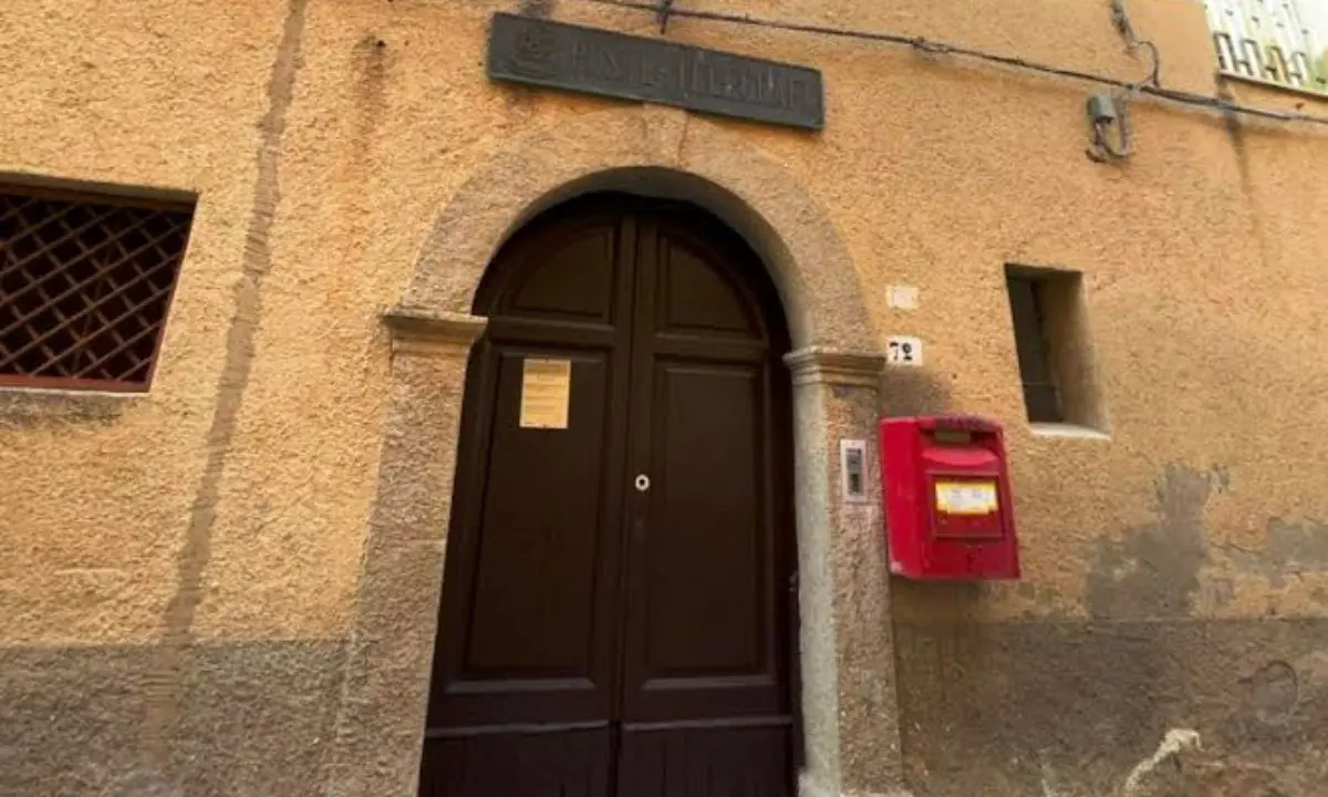 Cariati, a metà gennaio riapre l'ufficio postale di via XX settembre