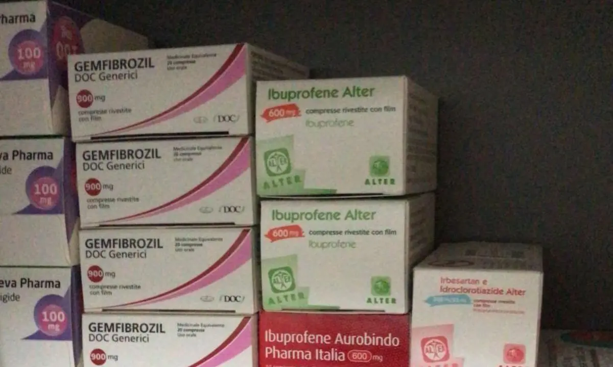 Le farmacie in provincia di Cosenza in difficoltà per la mancanza di antinfiammatori e antipiretici