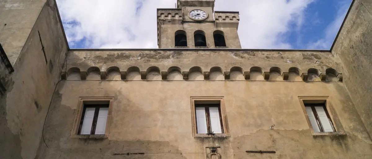Al Castello di Rende la mostra dell'artista Alfredo Pirri