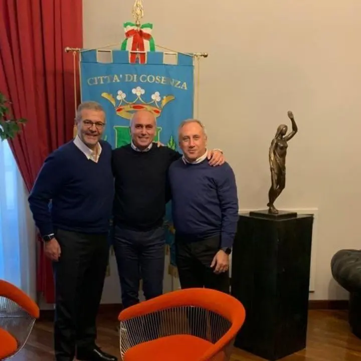 Cosenza, lo scienziato anticovid del \"paziente uno\": «Basta campanilismi»