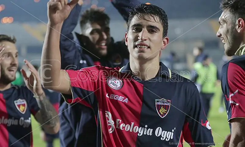 Cosenza, che intrigo con Spal e Venezia per Luca Fiordilino