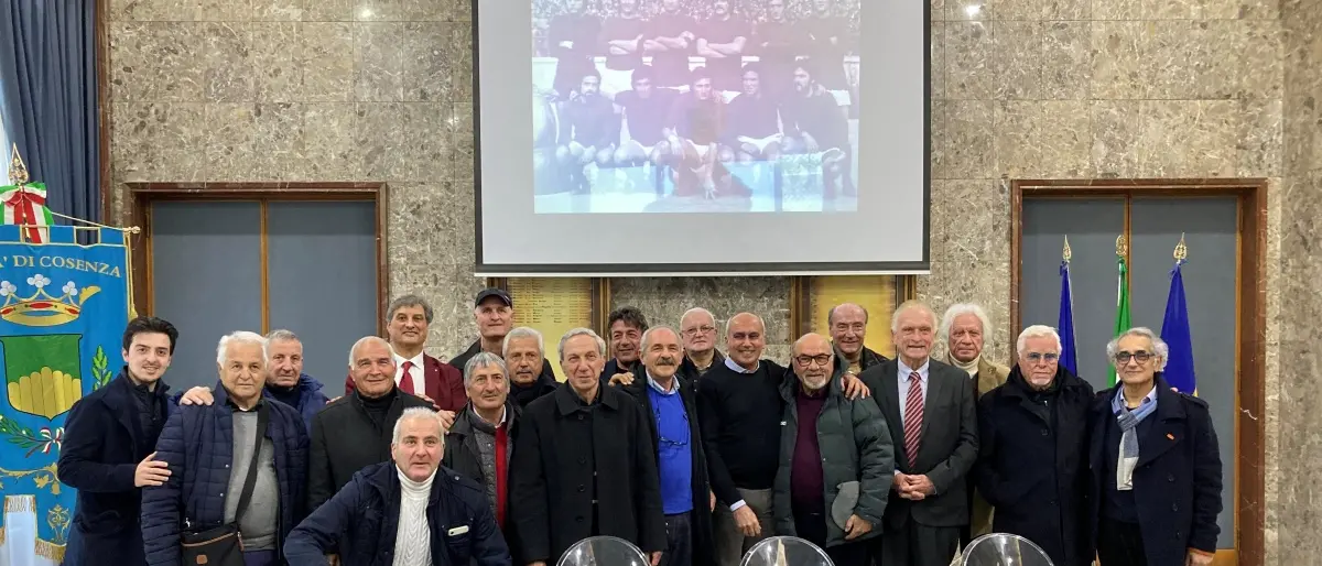 Cosenza, a Palazzo dei Bruzi i protagonisti del calcio dilettantistico degli anni Sessanta e Settanta