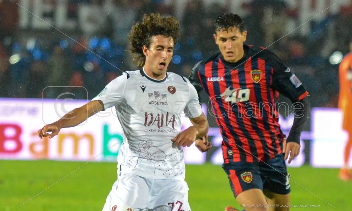Cosenza calcio, in arrivo rinforzi. Alessandro Cortinovis in viaggio per la Calabria