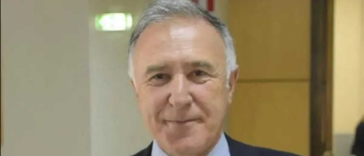 Liquido infiammabile sul portone di uno studio legale, la solidarietà dell'Ordine degli avvocati di Cosenza