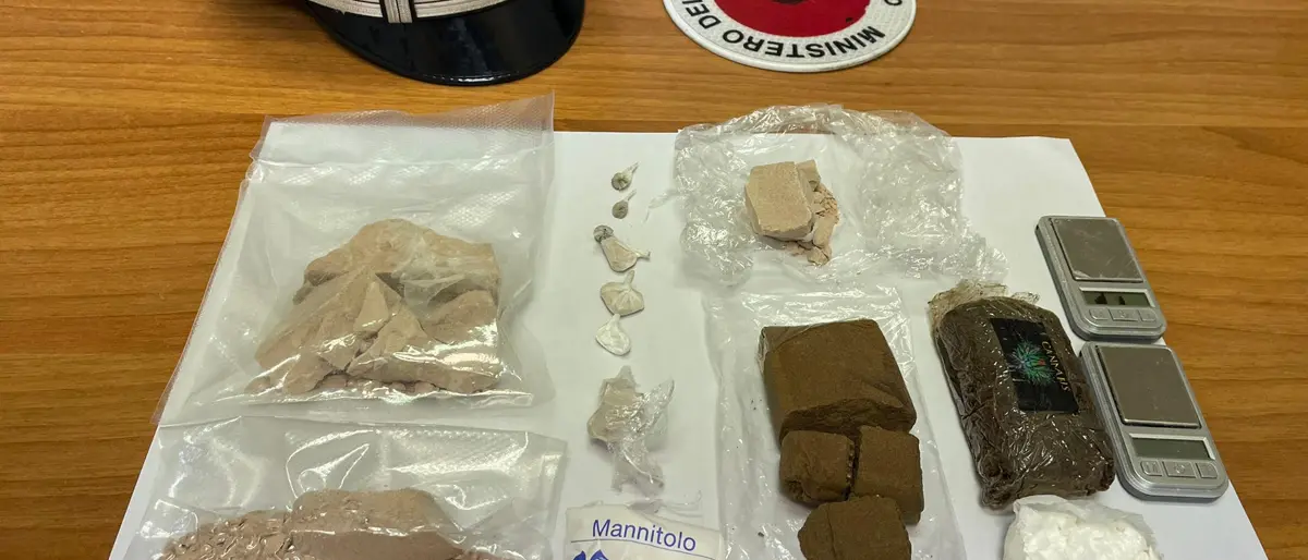 Droga nel tempio dello spaccio a Cassano, operazione a Timpone Rosso