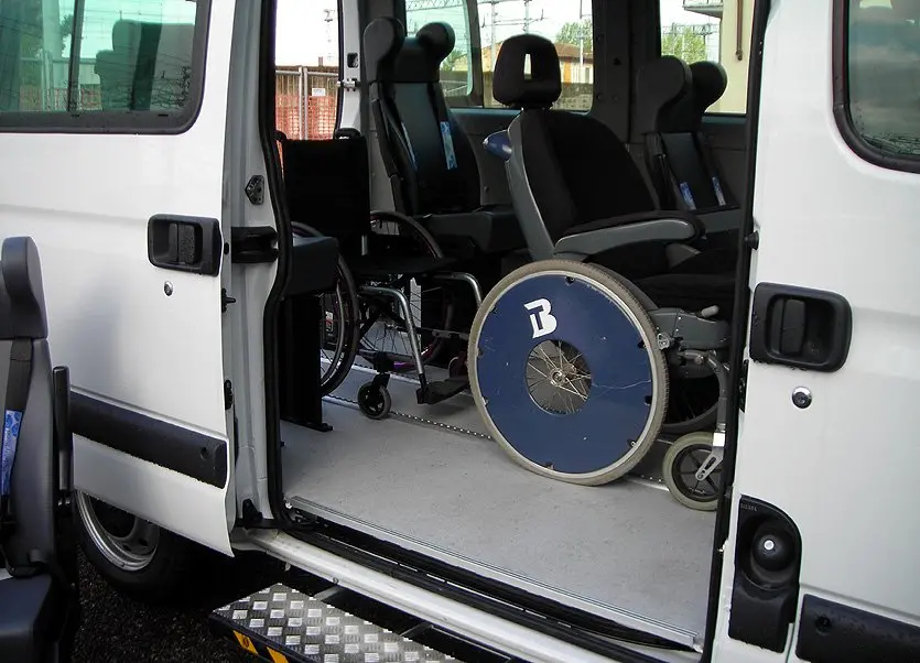 Trasporto per studenti disabili, la Provincia garantisce il servizio