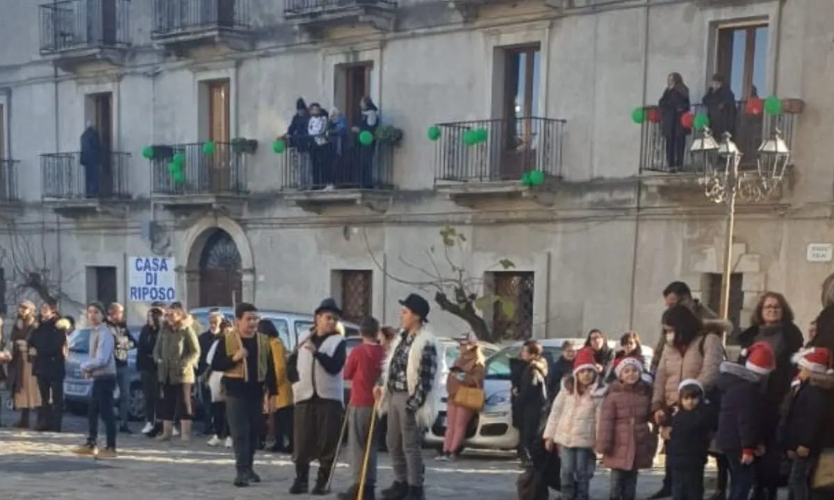 Basso Jonio, il presepe vivente dei ragazzi fa tappa in cinque borghi