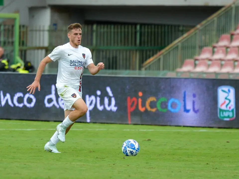 Cosenza, senza nuovi acquisti il 3 agosto. C’è un precedente ma...