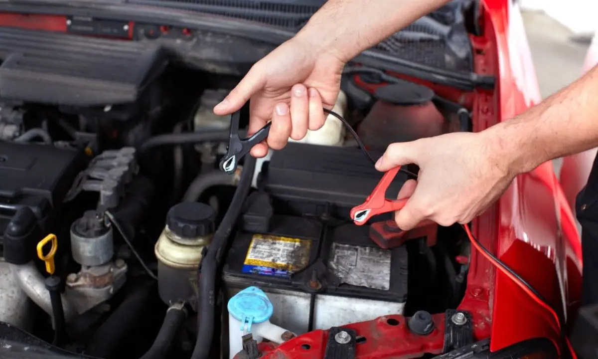 'Ndrangheta Cosenza, ecco come i clan vogliono smaltire le batterie per auto