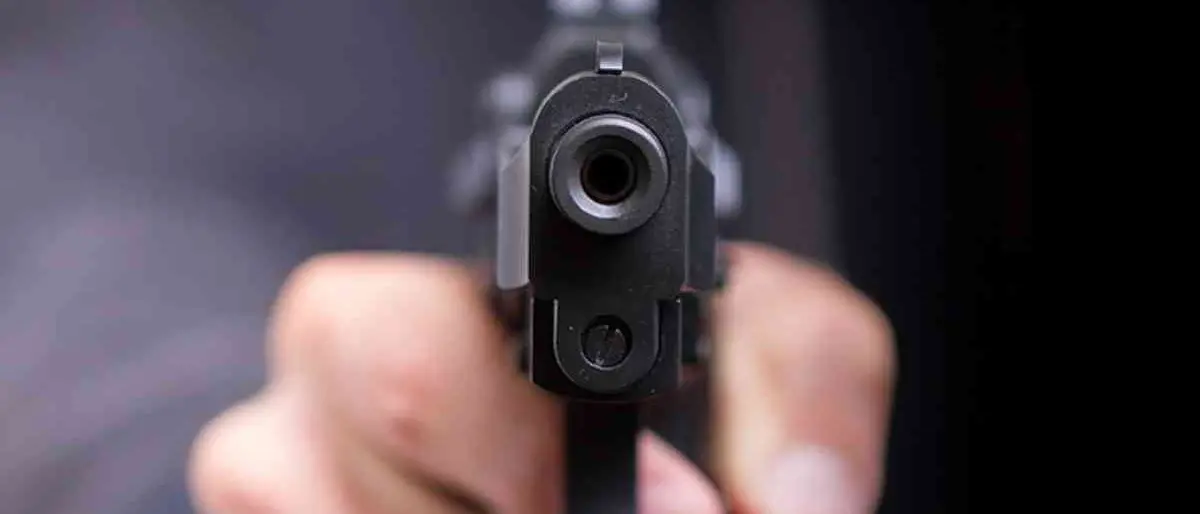 «Un regalo da 50mila euro o gli sparavano»: la tentata estorsione al call center \"bloccata\" da lotte interne tra le cosche di Cosenza