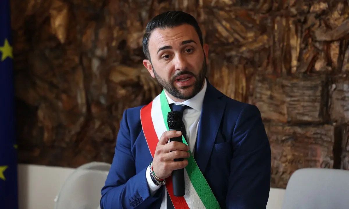 Aiello, il sindaco Lepore risponde punto su punto alla consigliera Bossio