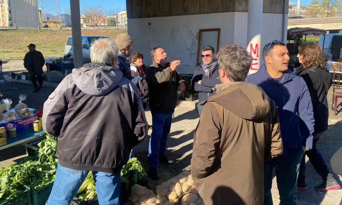 Cosenza, i contadini di Vaglio Lise: «Gli spazi sono ok, ma la gente non sa che ci siamo» | VIDEO