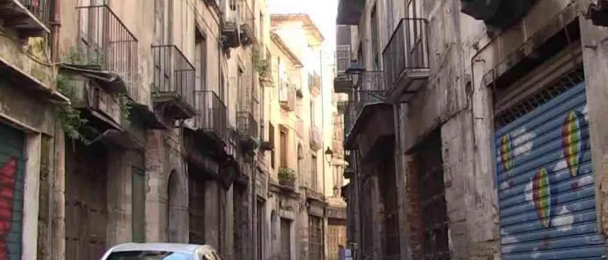 Torna nel centro storico di Cosenza il mercato artigianale