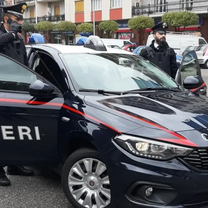 Furti e rapine a Cosenza, fermato il presunto autore: è in carcere