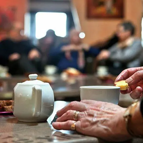 Cafè Alzheimer, nasce a Cosenza un nuovo luogo di sollievo e integrazione sociale