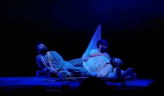 San Fili, al teatro Gambaro in scena \"La Zattera\" sul dramma delle migrazioni