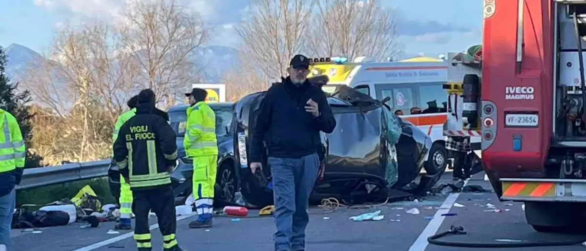 Corigliano Rossano, muore uno degli automobilisti coinvolti nell'incidente sulla Ss 106