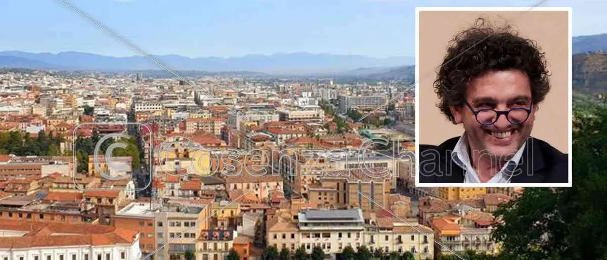 L'INTERVISTA | I vantaggi economici delle fusioni, ecco il parere del docente dell'Unical Francesco Aiello