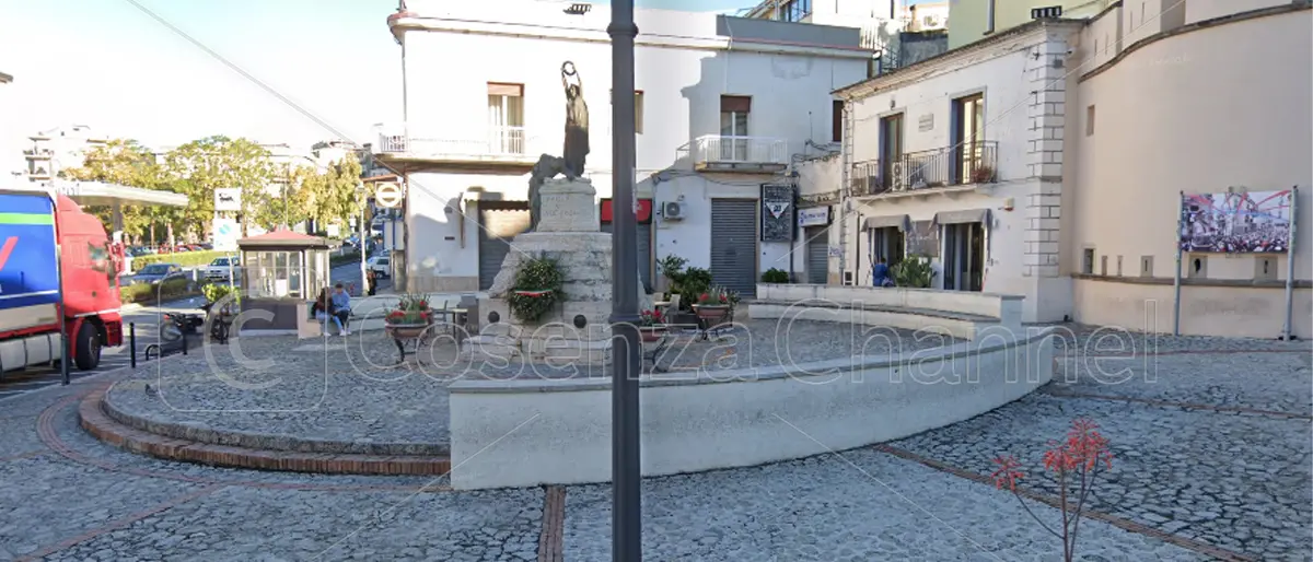 Paola, assolti tutti gli imputati per una violenta rissa in piazza