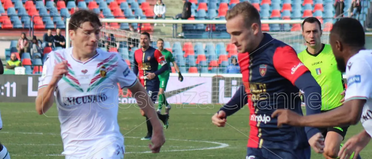 Cosenza, con che modulo a Bari? Dipende tutto da Florenzi