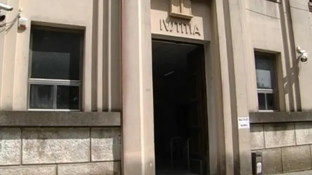 Elicottero atterra a Nicotera, la procura di Vibo apre un'inchiesta