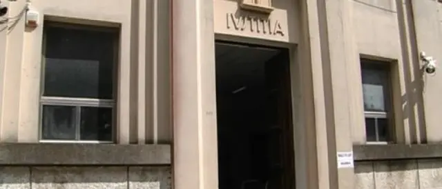 Elicottero atterra a Nicotera, la procura di Vibo apre un'inchiesta