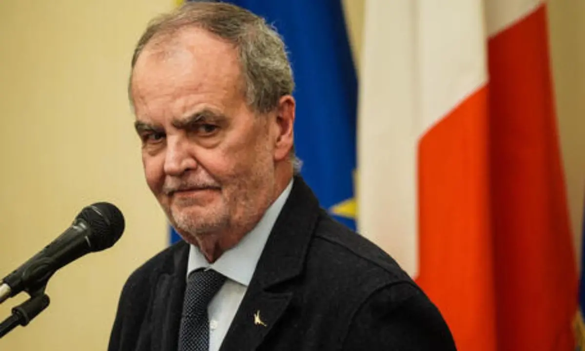 Il voto contrario di Fdi sul ritiro del ddl Calderoli fa arrabbiare i capigruppo: «Così si condanna anche Cosenza»