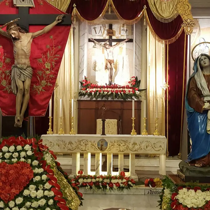 È il giorno della Festa del Santissimo Crocifisso a Cosenza: tra tradizione e fede