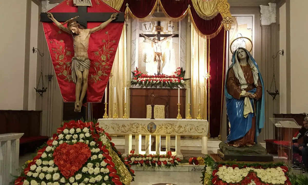 È il giorno della Festa del Santissimo Crocifisso a Cosenza: tra tradizione e fede