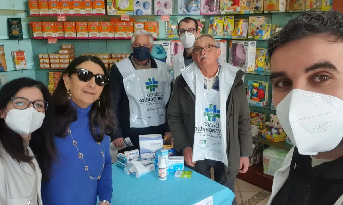 Castrovillari, successo per la “Giornata del Banco Farmaceutico” | FOTO