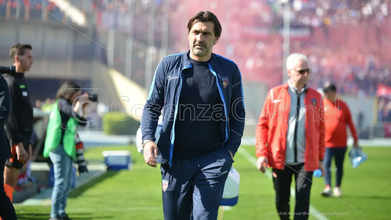 Ascoli-Cosenza, partita \"storica\" per Viali contro il suo recente passato