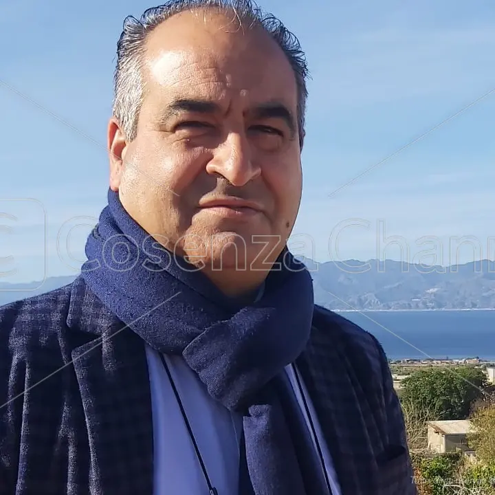 Rende, Cuzzocrea ai commissari: «Fondamentali le Comunità energetiche rinnovabili»