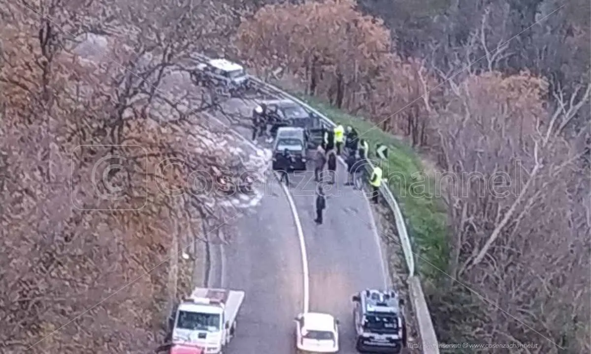 Cosenza, incidente a Pantano di Diodato. Due persone in ospedale