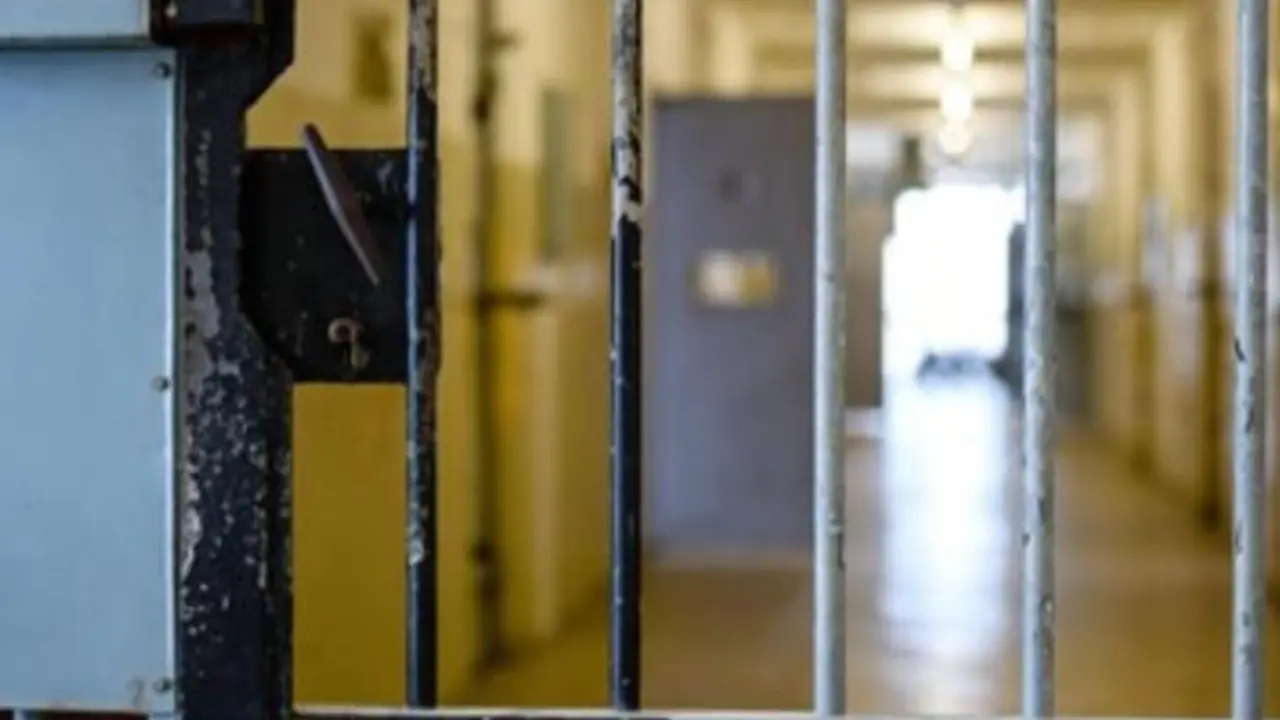 Evasione dal carcere minorile, due detenuti in fuga a Palermo