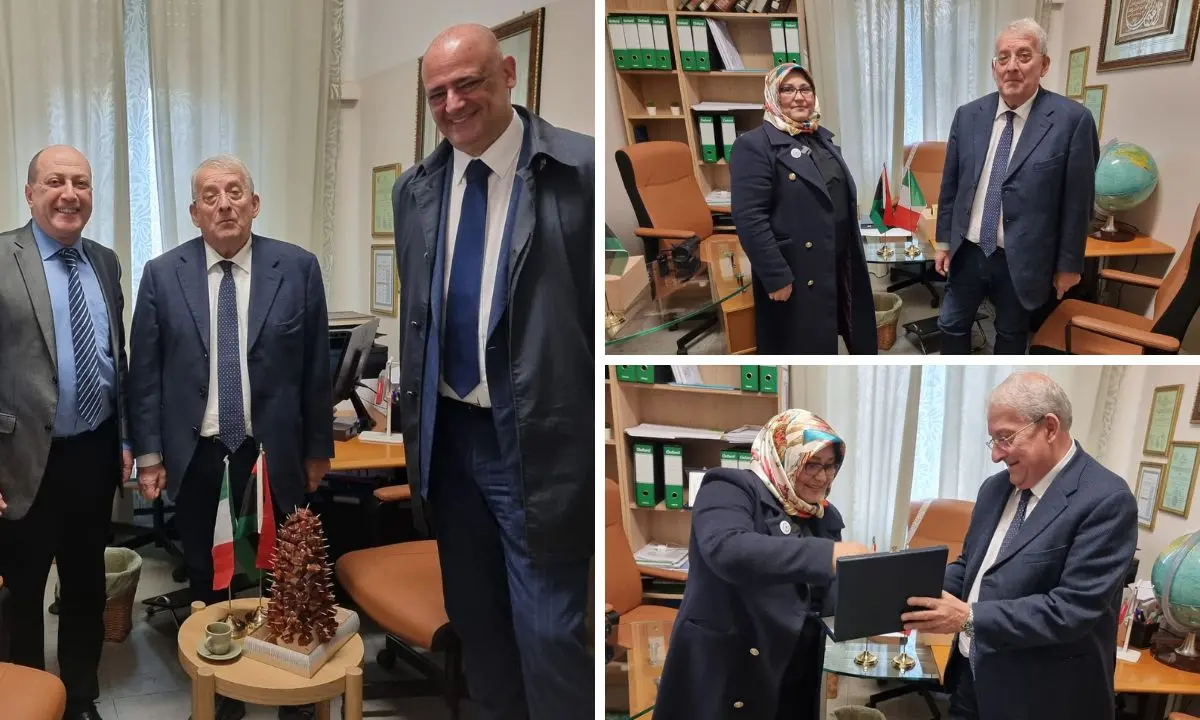 Ernesto Magorno primo sindaco italiano a visitare la Scuola Libica di Roma | FOTO