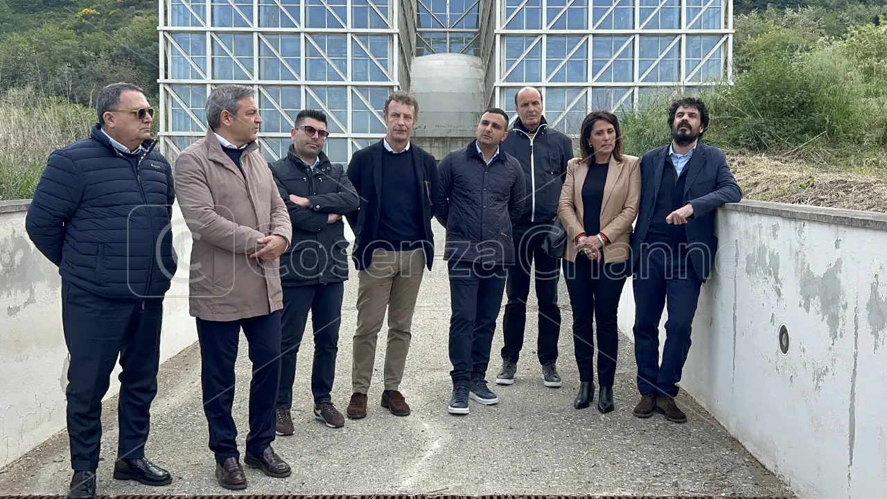 Planetario Cosenza, l'opposizione torna ad attaccare la giunta Caruso