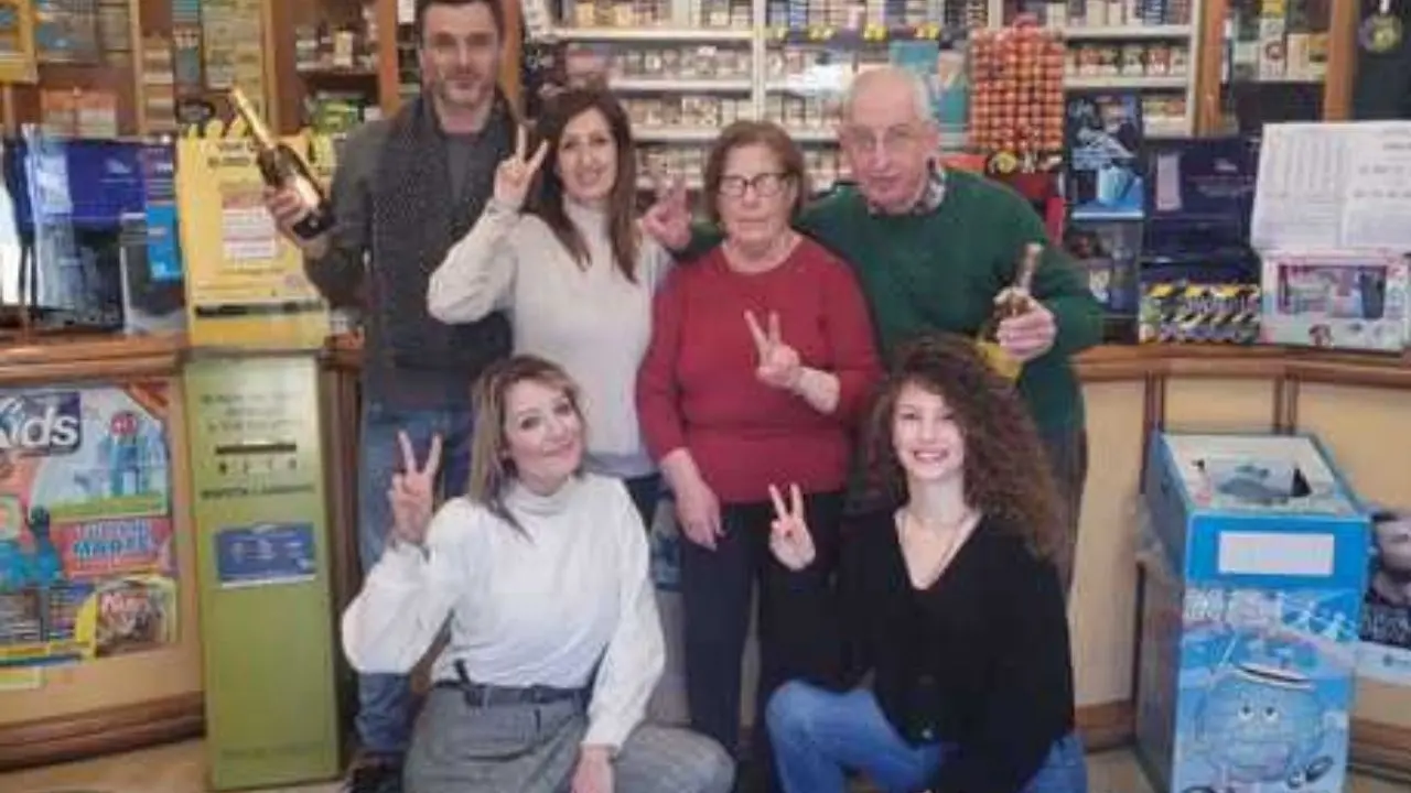 Villapiana, vince un milione in ricevitoria con una giocata di appena 2 euro