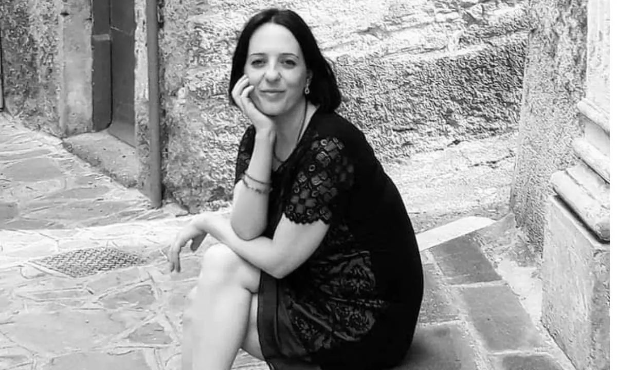 Cosenza, Antonia De Gattis presenta la poesia dell'eternità