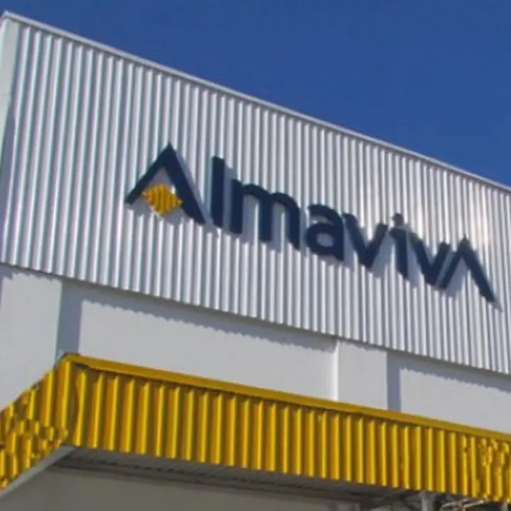 Almaviva, futuro incerto per 14 lavoratori del call center. Orrico (M5S): «La Regione dov’era?»